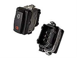 Clio 2-II Thalia Merkezi Kilit Düğmesi (2009-2012) 8200446720 -Orjinal Yedek Parça