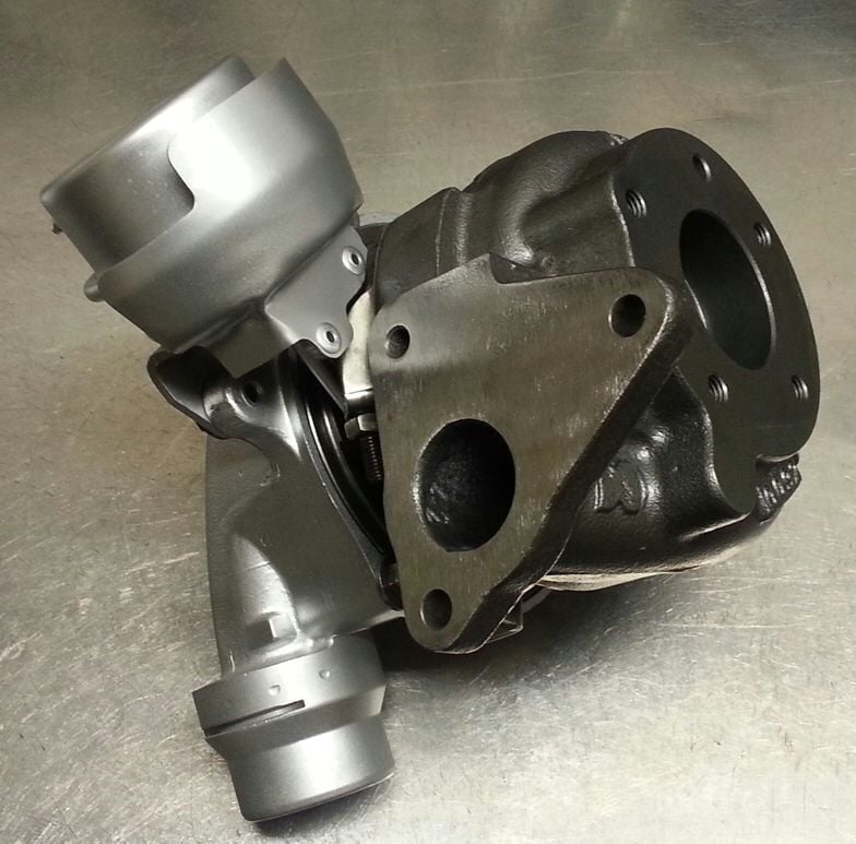Laguna 3-III Megane 3-III Fluence Turbo Salyangozu Komple 1.5 Dci K9K 7701476883 -Borgwarner