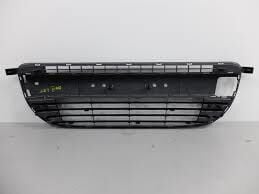 Kango 3-III Ön Tampon Orta Izgarası (2013-2020) 622549985R -Renault Mais