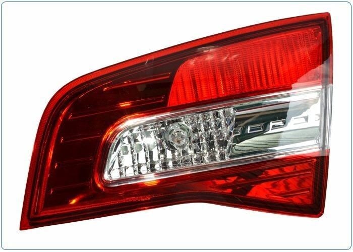 Koleos 1-I Sağ Arka İç Stop Lambası (2008-2015) 26550JY05A -Renault Mais