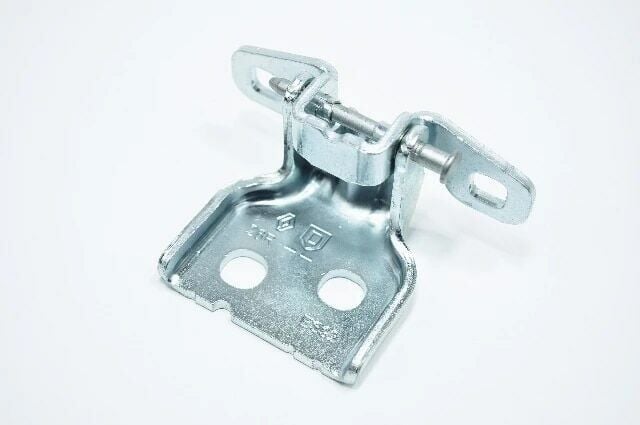 Clio 2-II Symbol Joy Logan 2-II Sandero 2-II Kapı Üst Menteşesi 804209726R -Renault Mais