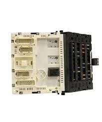Megane 1-I Elektronik Bağlantı Ünitesi Tablası (Sigorta Kutusu) 7703297181 -Renault Mais