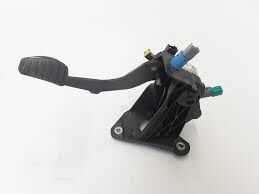 Latitude Debriyaj Pedalı (2008-2015) 465030055R -Renault Mais