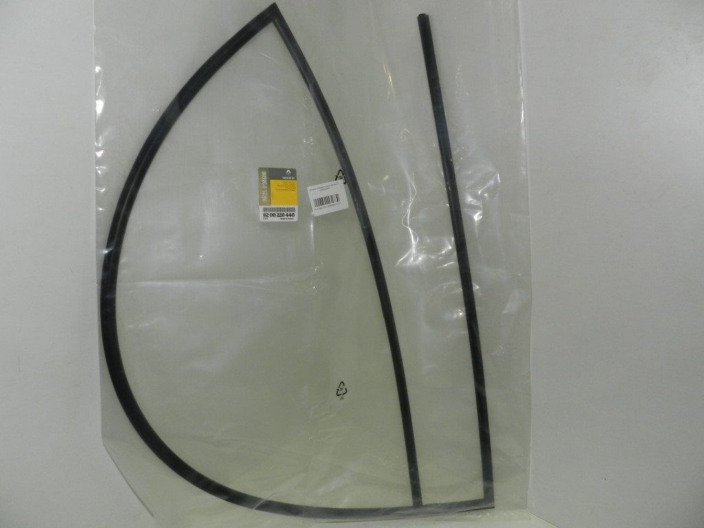 Megane 2-II Ön Cam Alt Fitili Lastiği (2003-2010) 8200220440 -Renault Mais