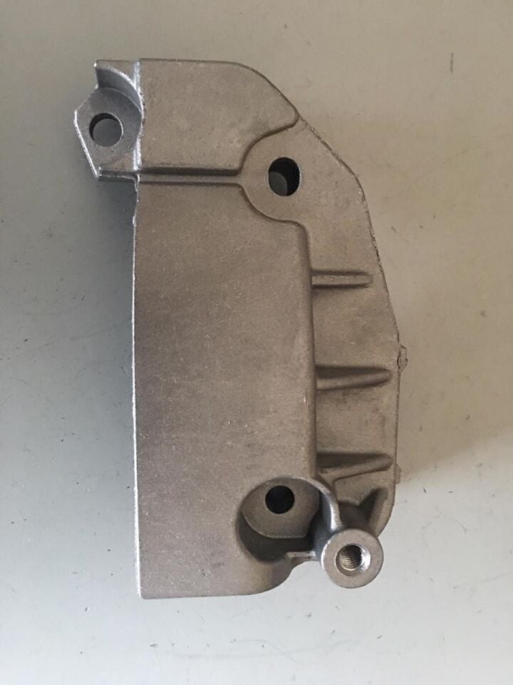 Megane 2-II Sağ Motor Takozu  Kulağı Sportu (Alüminyum) 8200222654 -Renault Mais