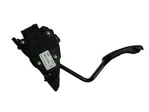 Trafic 2-II Gaz Pedalı Kaptörü (2002-2012) 7700313060 -Renault Mais