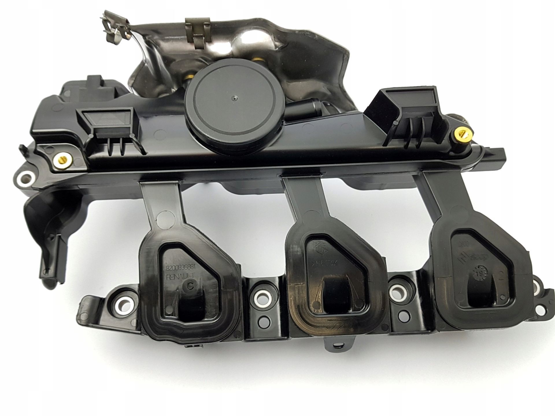 Trafic 2-II Yağ Dekantörü 2.0 Dci M9R 8200836881 -Renault Mais