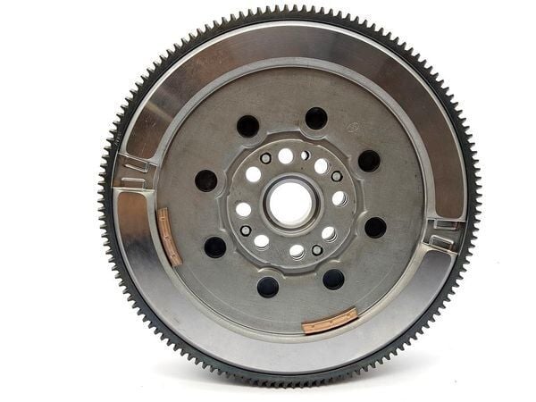 Trafic 3-III Motor Volanı (Volantı) 1.6 Dci R9M 123000636R-123004030R -Luk