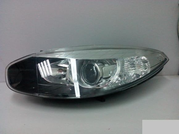 Fluence Sol Far Lambası Komple Siyah (2013-2016) 260600738R -Ayfar