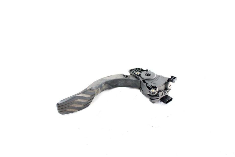 Duster 2-II Gaz Pedalı 1.3 Tce H5H (2018-2024) 180100879R -Renault Mais