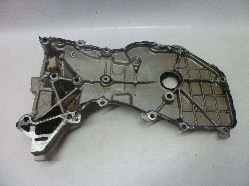 Megane 4-IV Duster 2-II Motor Eksantrik Zincir Kapağı  1.6 Sce H4M 135029791R -Renault Mais