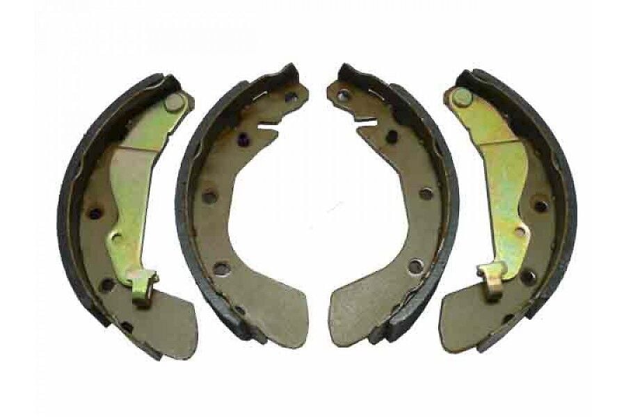 Clio 4-IV Captur 1-I Arka Fren Balata (2013-2020) 7701210109 -Bosch