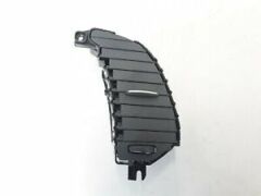 Renault Captur Sağ Orta Torpido Hava Izgarası 687504800R - RENAULT MAİS