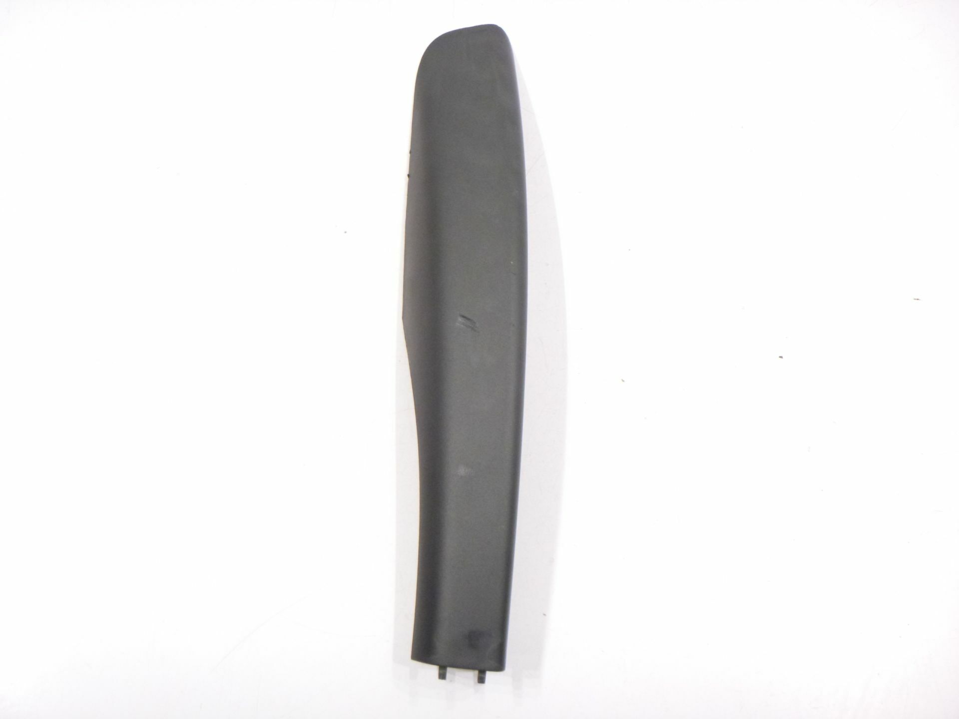 Logan 1-I Sağ Arka Tavan Çıta Kapağı (Port Bagaj Kapağı) (2004-2012) 8200745938 -Renault Mais